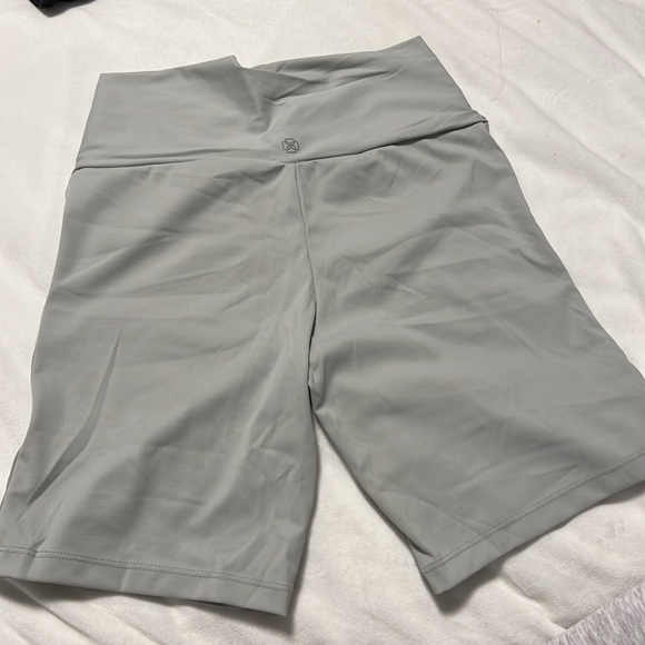 Devon Windsor Activewear Bundle - top, short, and legging - Picture 9 of 10